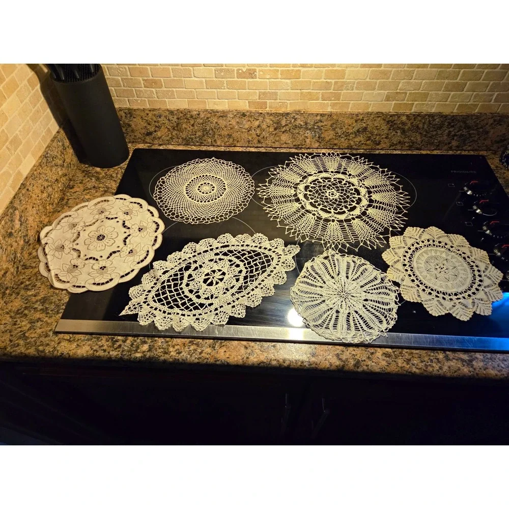 Set of 5 White Lace Crochet Doily Lot, Assorted Shapes Round Oval Floral